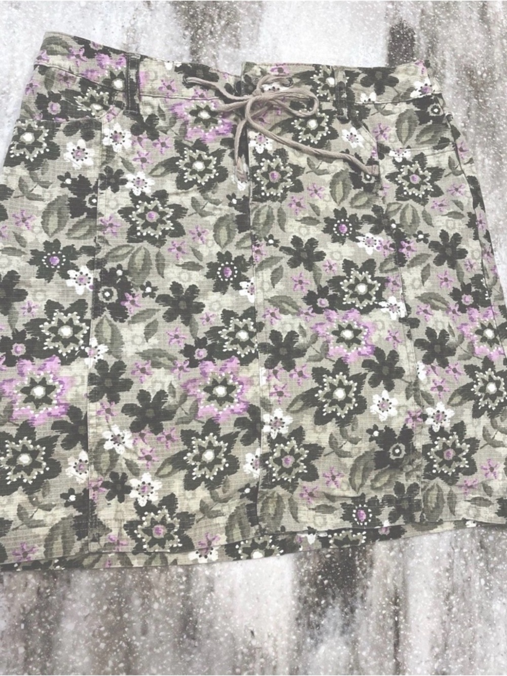 Christopher & Banks Floral Drawstring Skort in Beige, Olive & Lavender